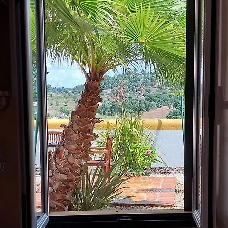 Quinta Do Feonix Guest house *